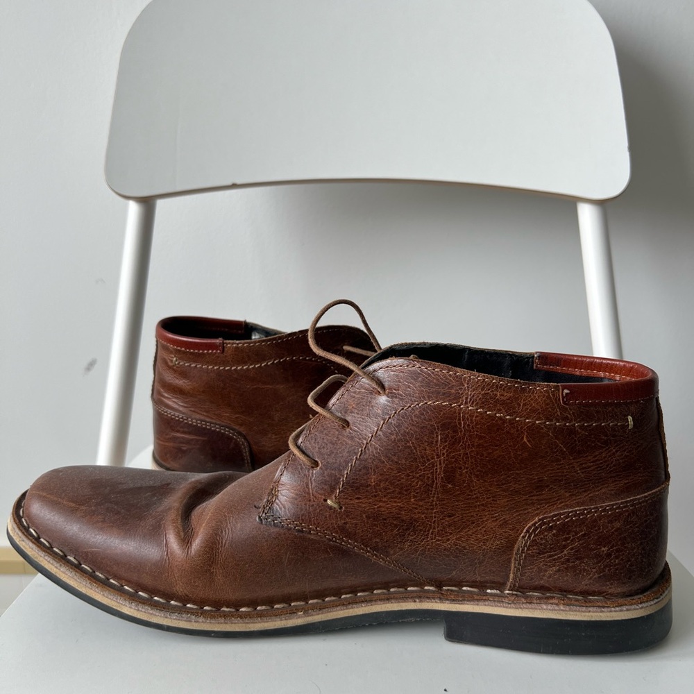 Steve Madden Brown Leather Chukka Boots